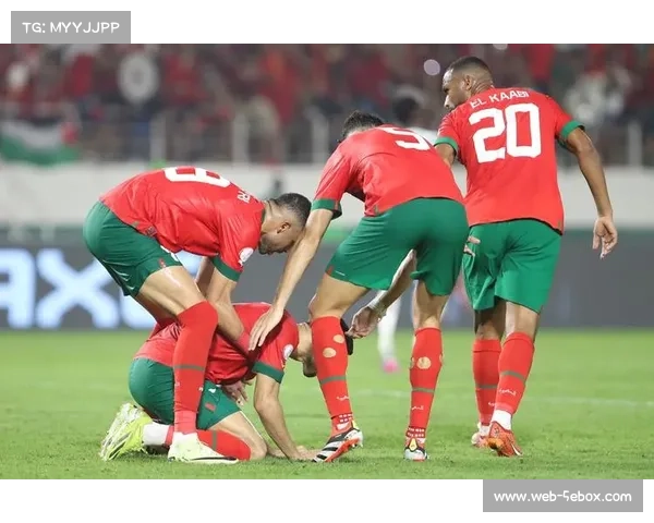 非洲杯揭幕战,东道主摩洛哥2-0战胜科摩罗,开启冲冠之旅